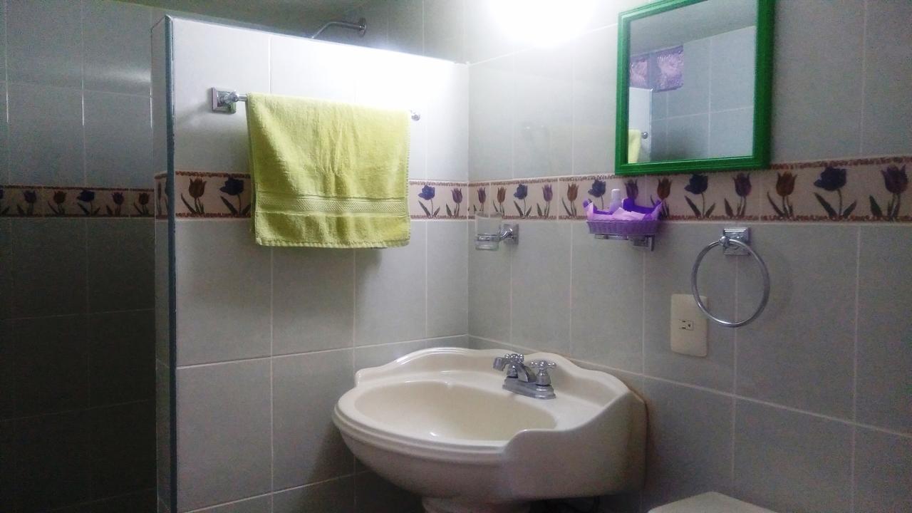 برنال Hotel Vida En Rosas المظهر الخارجي الصورة