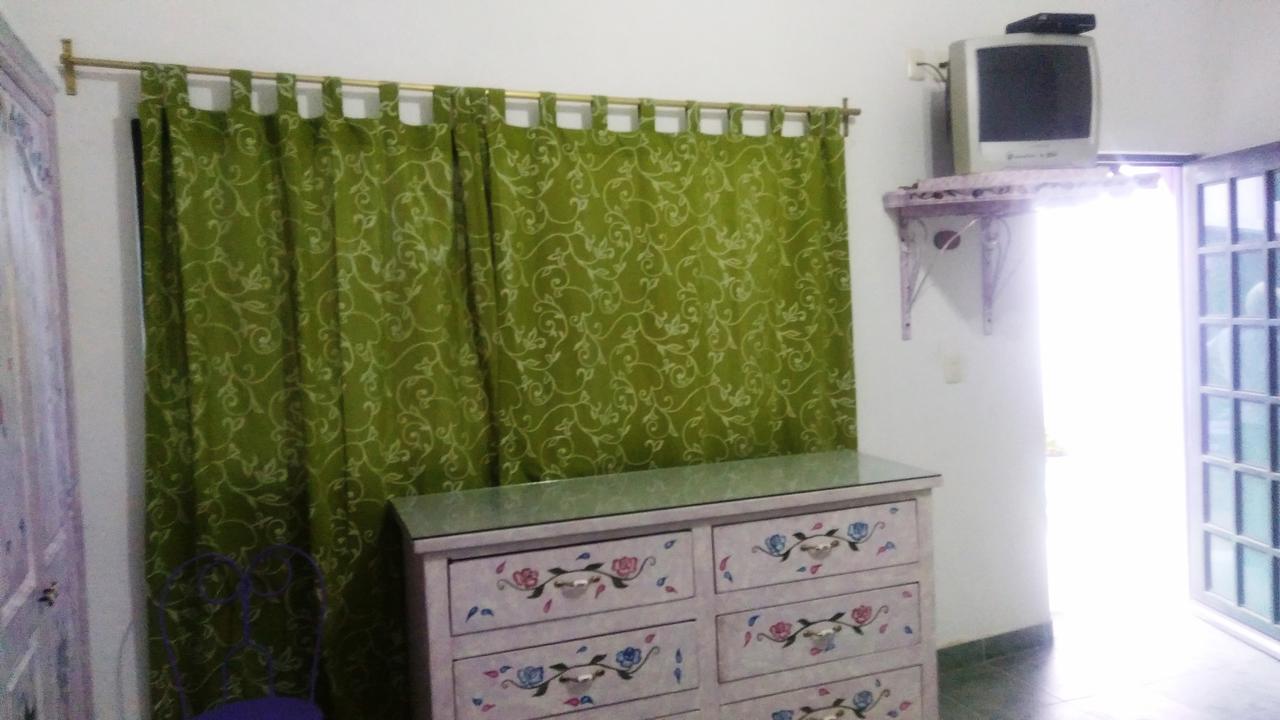 برنال Hotel Vida En Rosas المظهر الخارجي الصورة